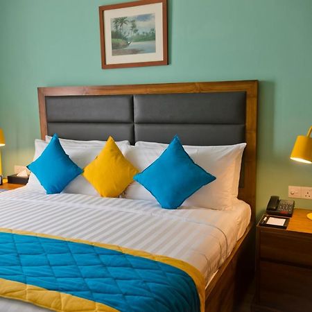Ocean Edge Suites & Hotel Colombo Eksteriør billede